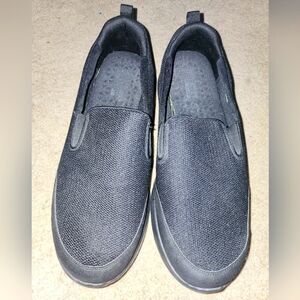 Sketchers shoes